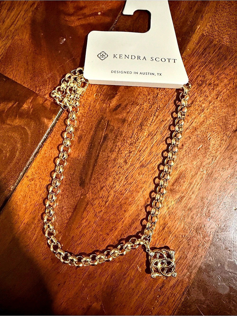 Kendra Scott Gold-Tone Pendant Necklace Celtic knot